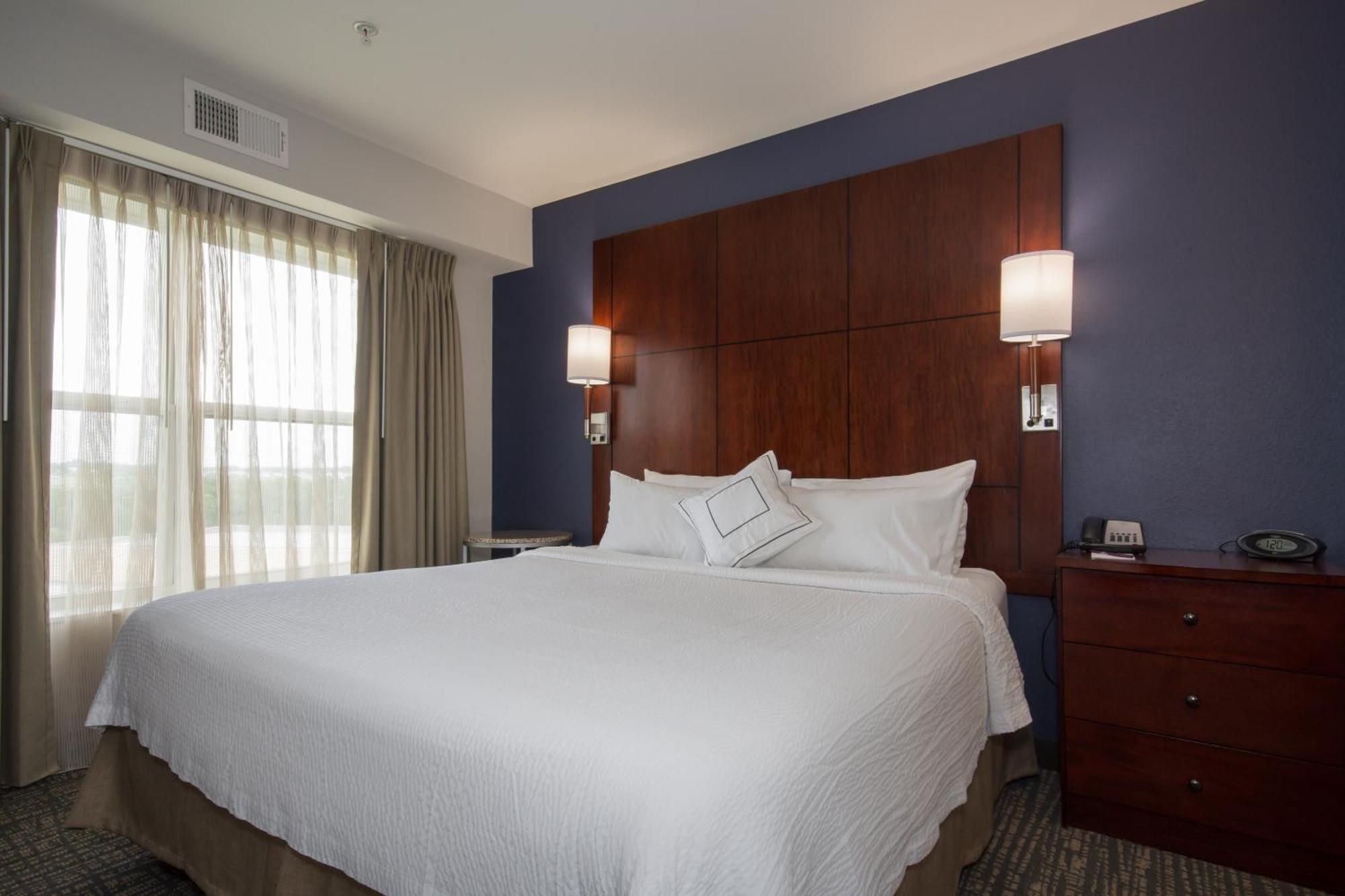 Residence Inn Charlotte Конкорд Екстер'єр фото