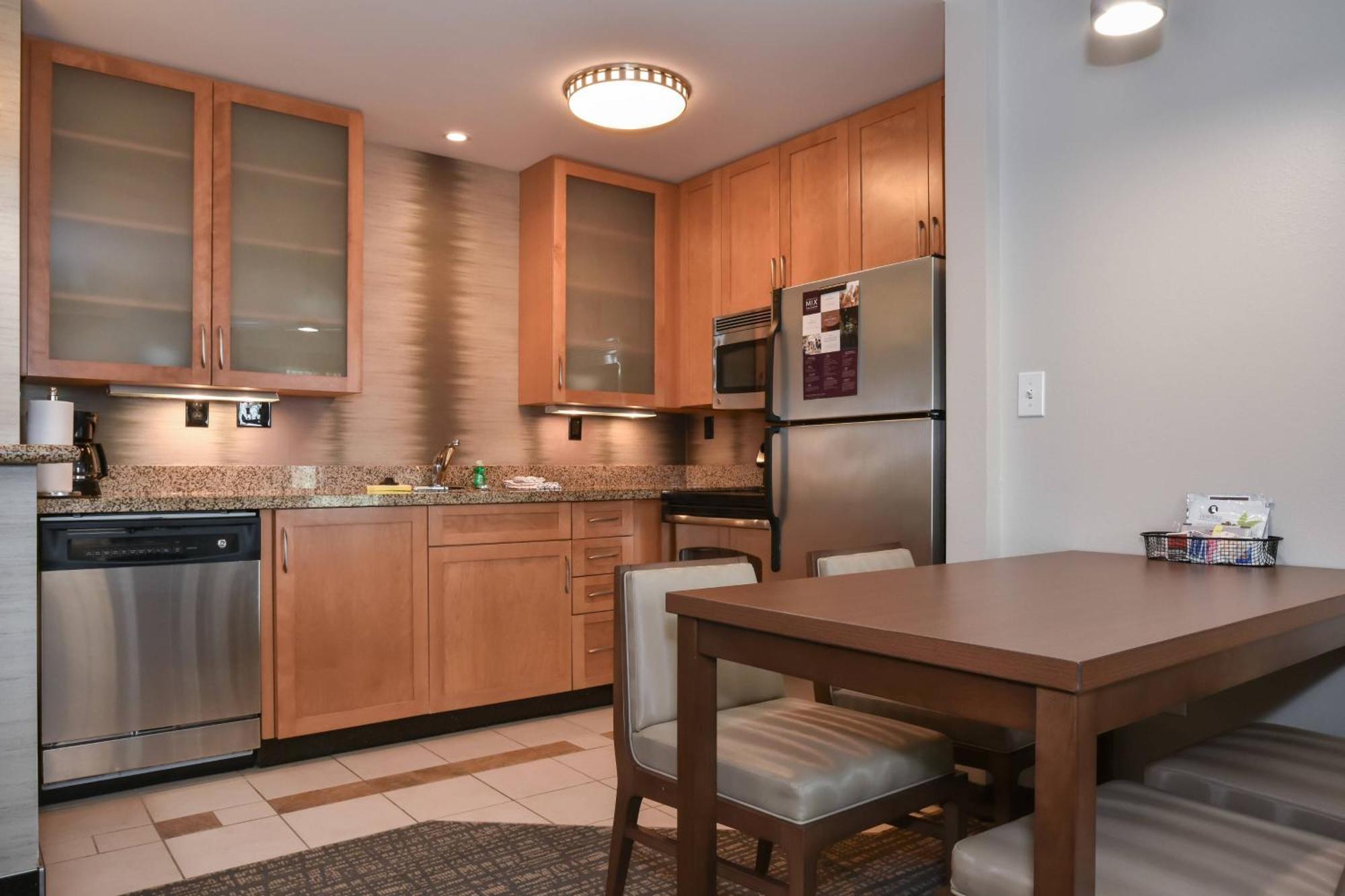Residence Inn Charlotte Конкорд Екстер'єр фото